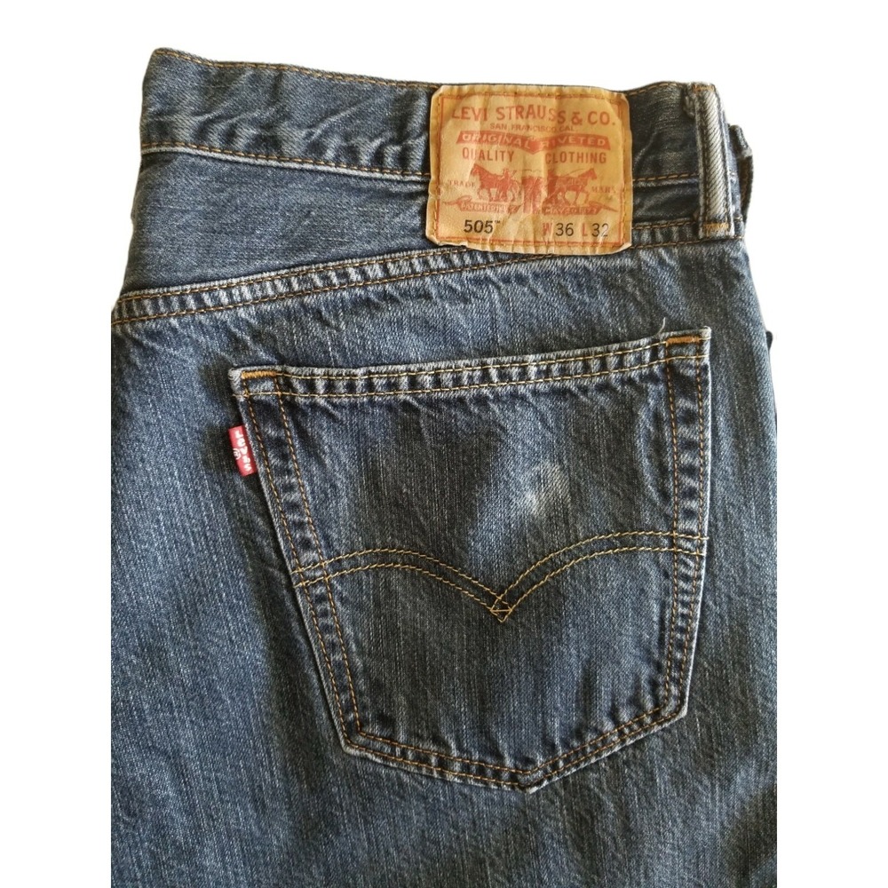 LEVI'S 505‎ Men's All Cotton Blue Denim Jeans Tag W36XL32(W36XL31) Medium Wash